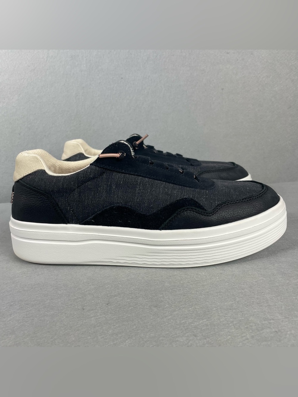 Hey Dude Hudson Lift Sport Womens Size 12 Black Leather Platform Sneakers - Picture 8 of 12